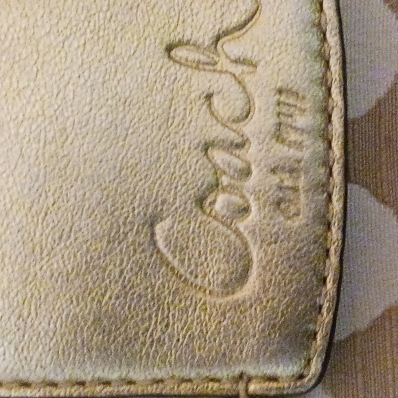 Coach Signature C metallic Bifold Wallet with Coin Compartment. LL - Picture 3 of 17